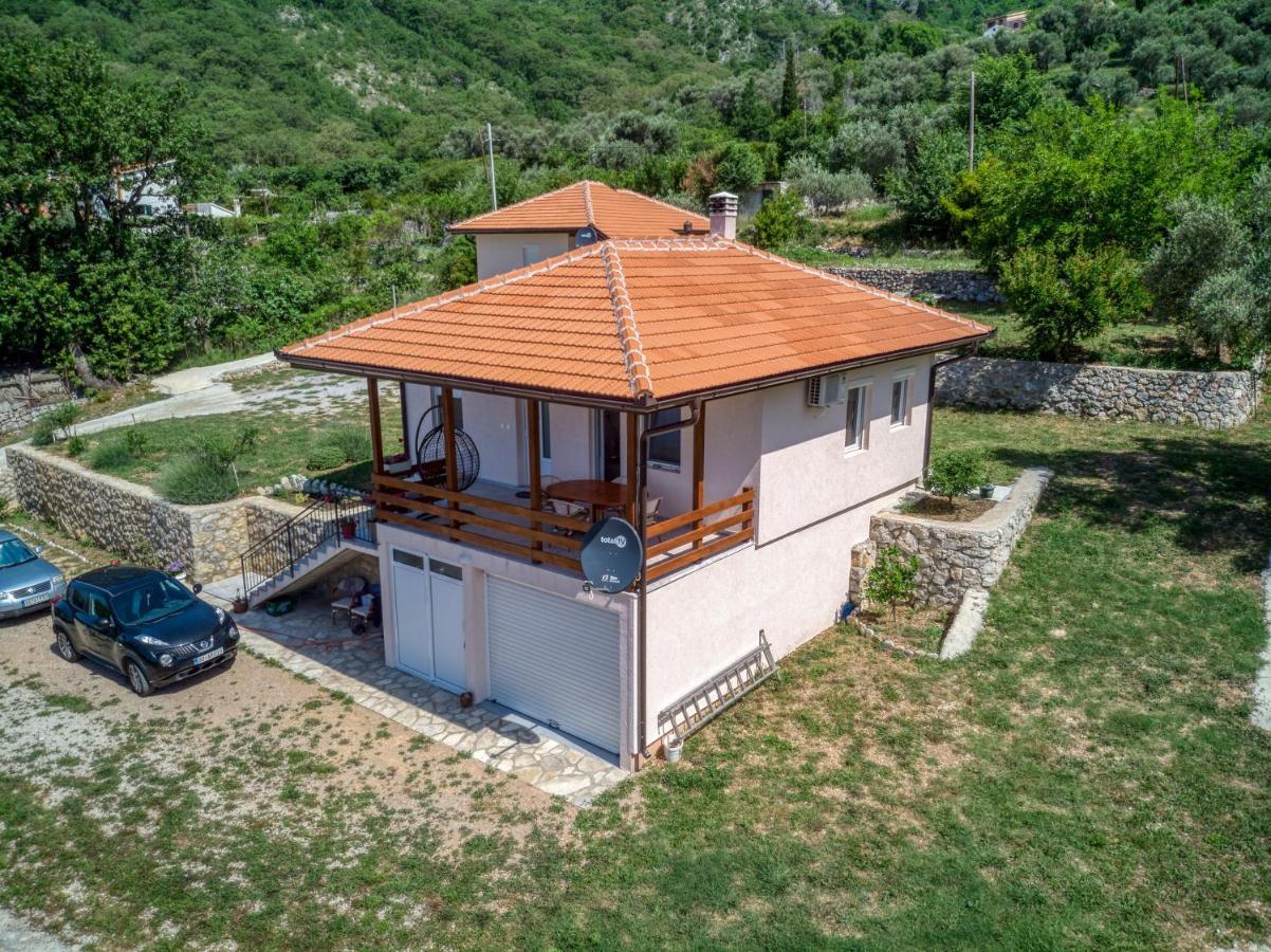 Two Bedroom House With Sea View Maj 불야리차 외부 사진